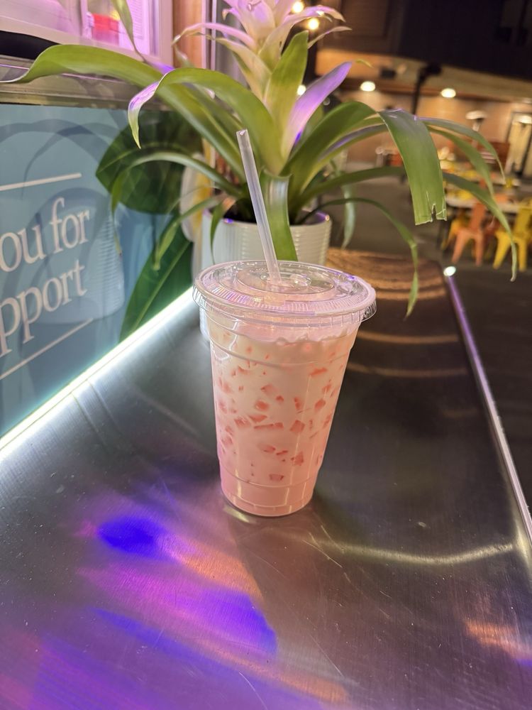 Pink Drink Nom Yen